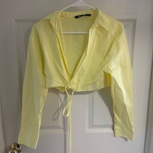 Zara long sleeve cropped blouse